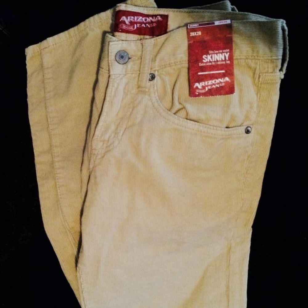 Skinny cords sz 28x29